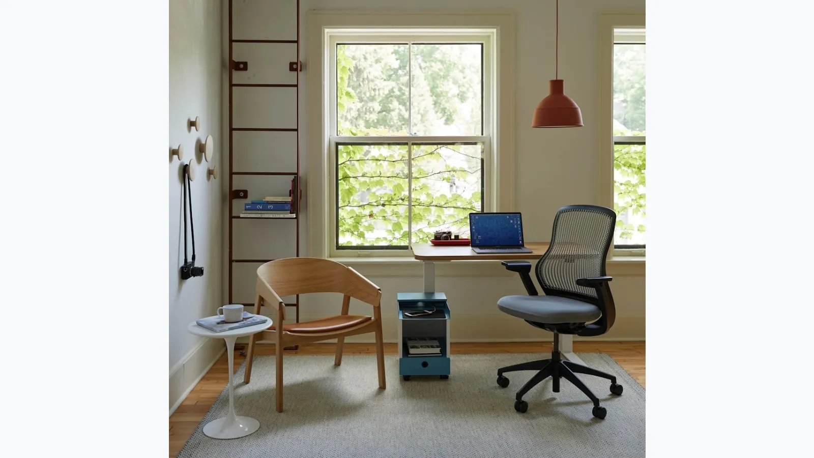 Knoll's ReGeneration Task Chair