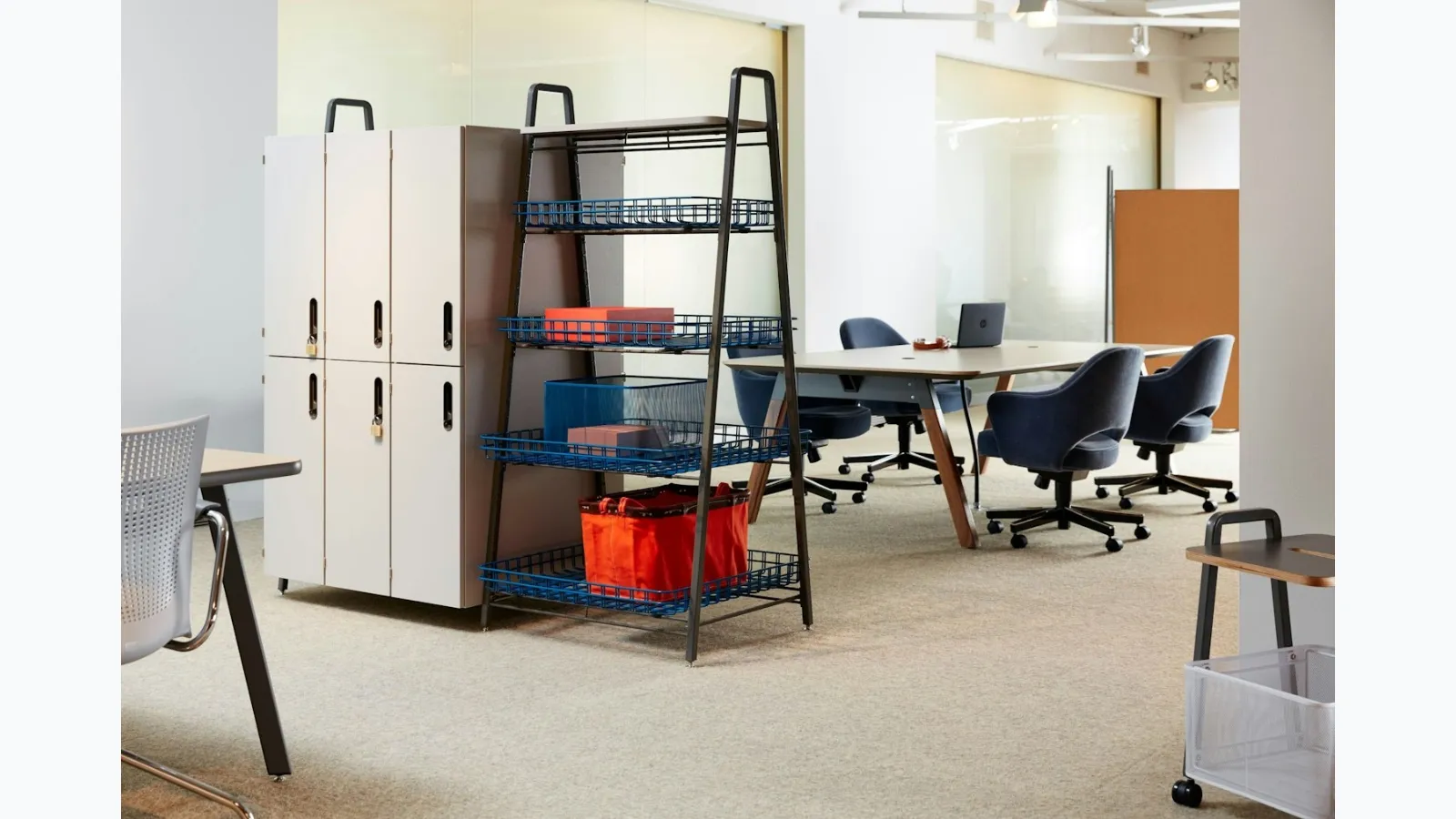 Rockwell Unscripted Lockers by Knoll Mobile Archive