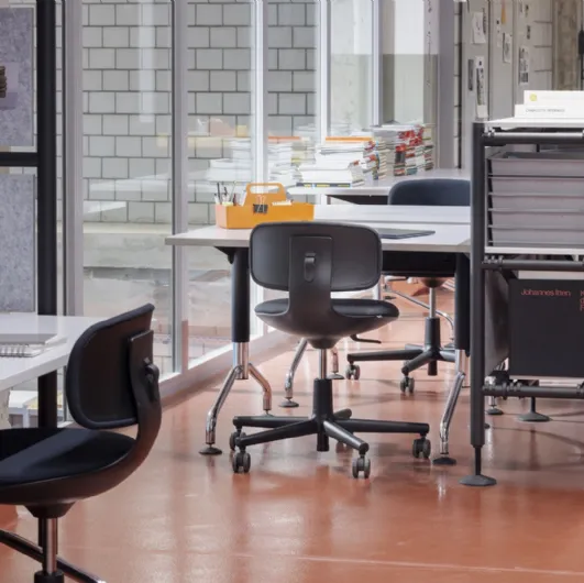 Rookie operational chair by Vitra.