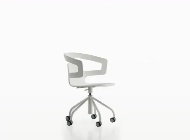 Segesta Studio operational chair by Alias.