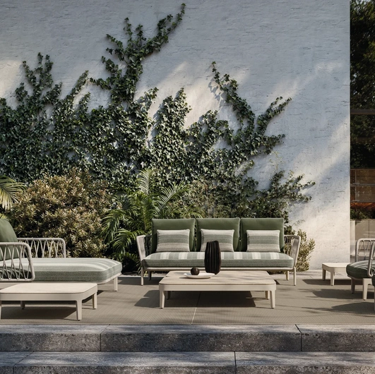 Chelsea outdoor aluminum furniture by Molteni & C
