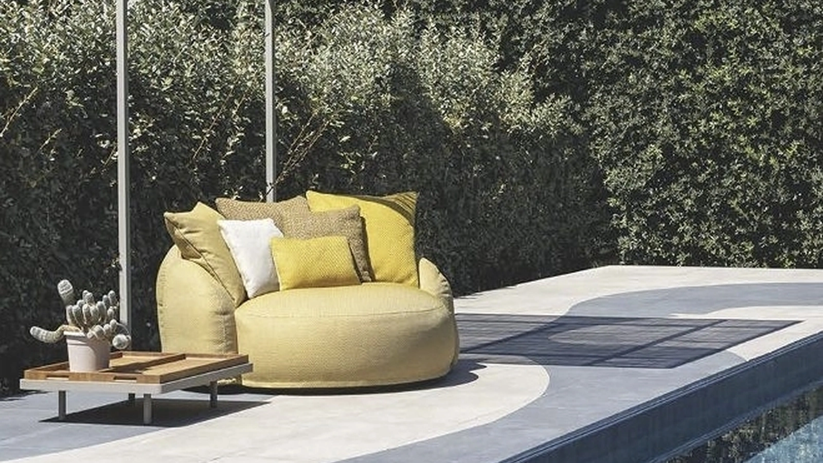 Flexteam Globster Outdoor Armchair