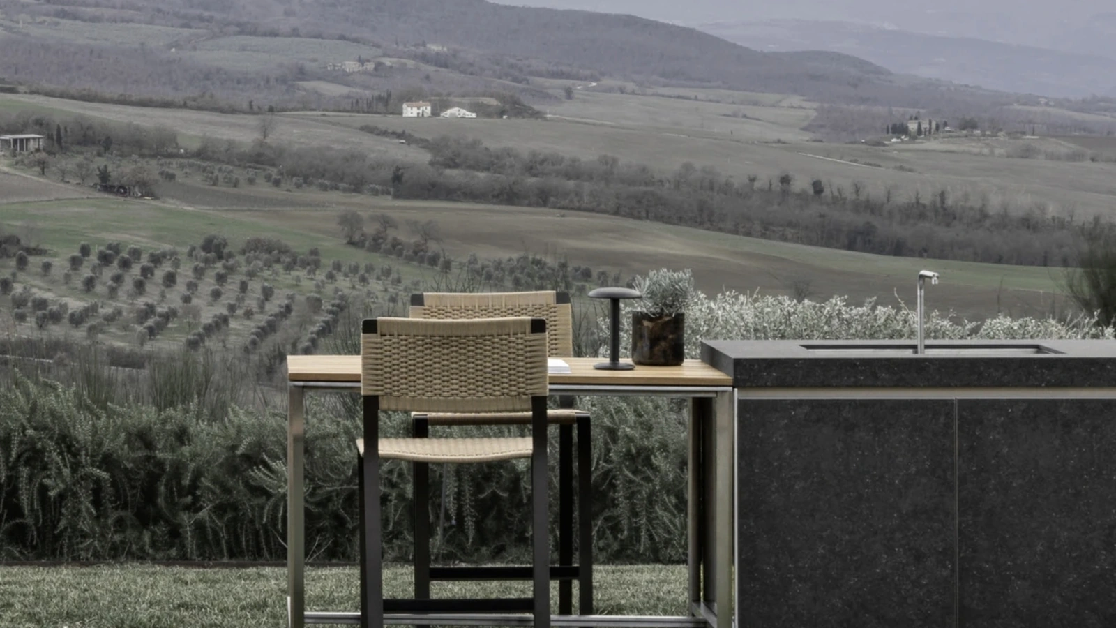 Green Point Stool in polypropylene rope by Molteni & C