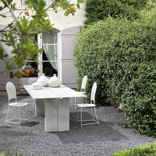 Chair Inout 873 in aluminum by Gervasoni.