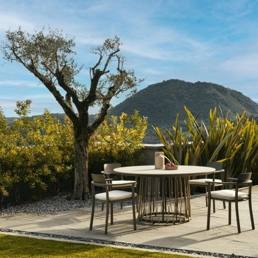 Lanai Table in sinterized stone by Bizzotto