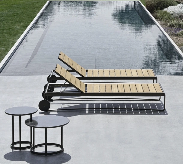 Guell Bed by Molteni & C