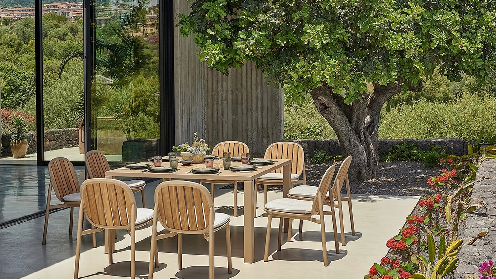 Emu Steel Frame Table