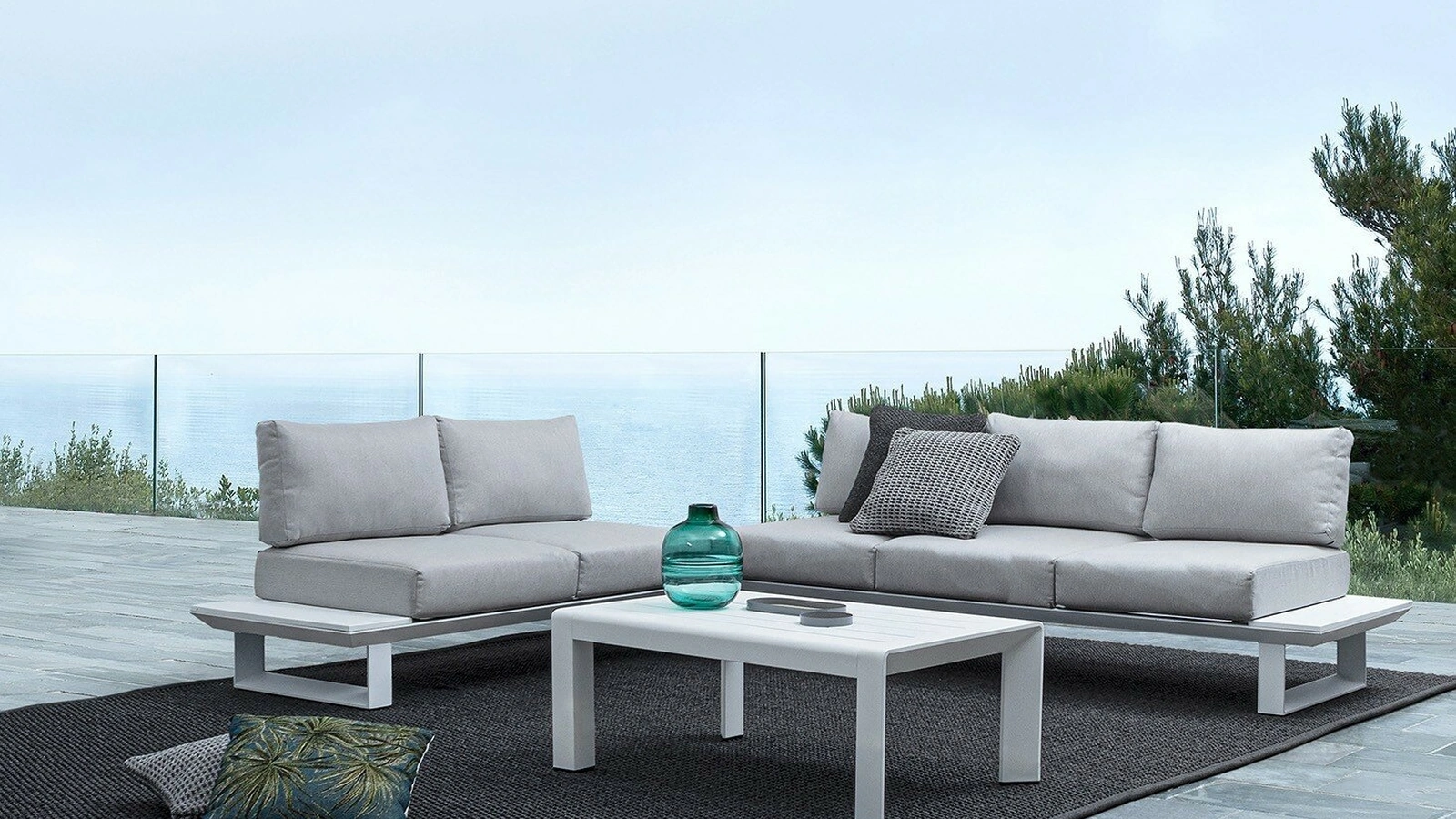 Konnor Living Room by Bizzotto