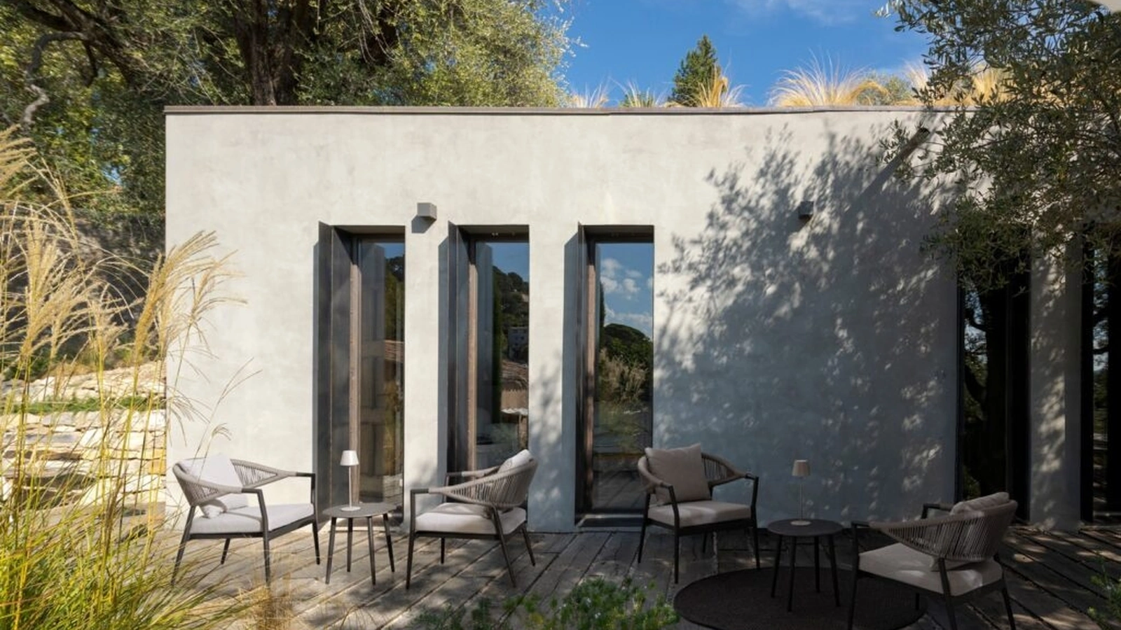 Millor Living Room in Aluminum by Bizzotto