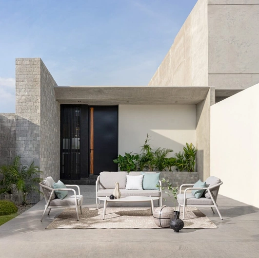 Miravet Aluminum Lounge by Bizzotto