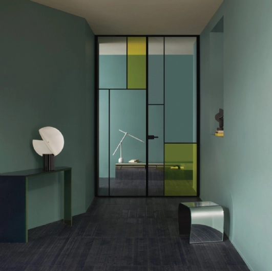 Sherazade Double Swing Plain Patchwork interior door by Glas Italia.