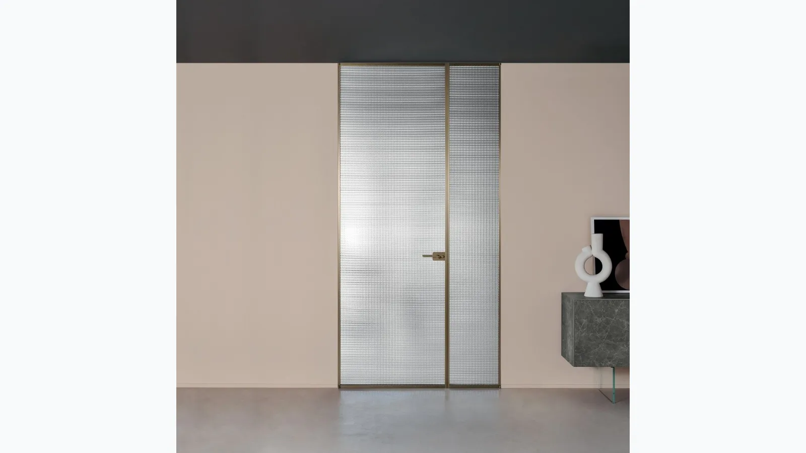 Interior flush-mounted Sherazade Double Swing door in glass with Plain aluminum frame by Glas Italia