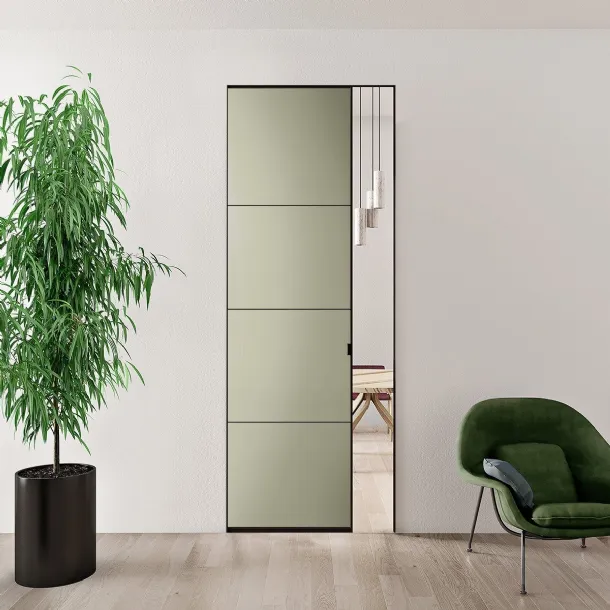 Sherazade Pocket Plus internal door by Glas Italia.
